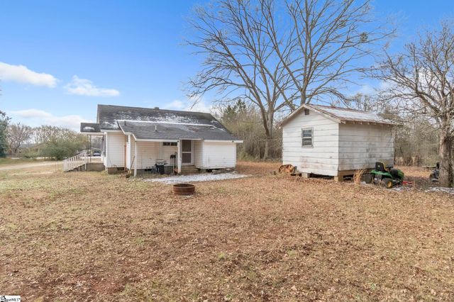 2301 Sj Workman Highway, Woodruff, SC 29388