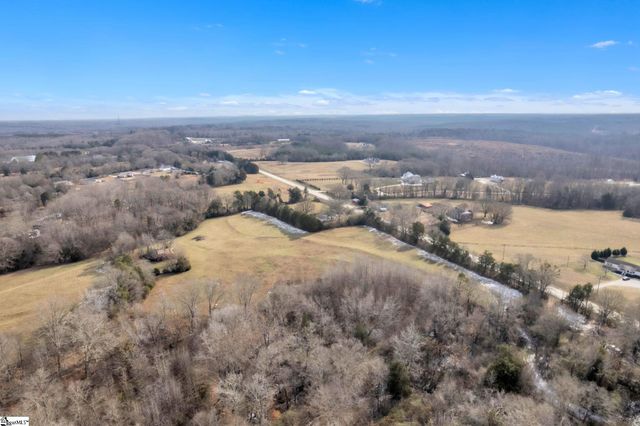 2301 Sj Workman Highway, Woodruff, SC 29388