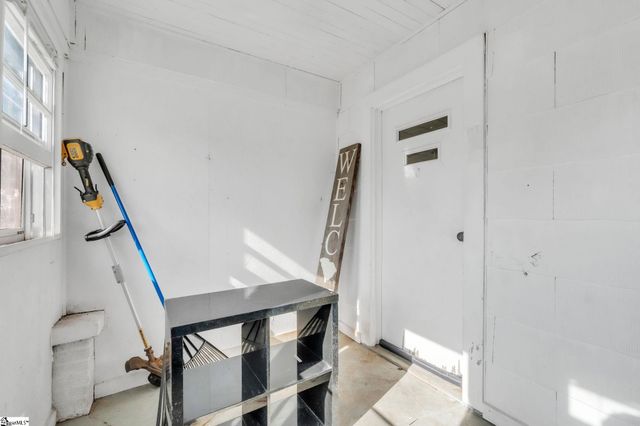 2301 Sj Workman Highway, Woodruff, SC 29388