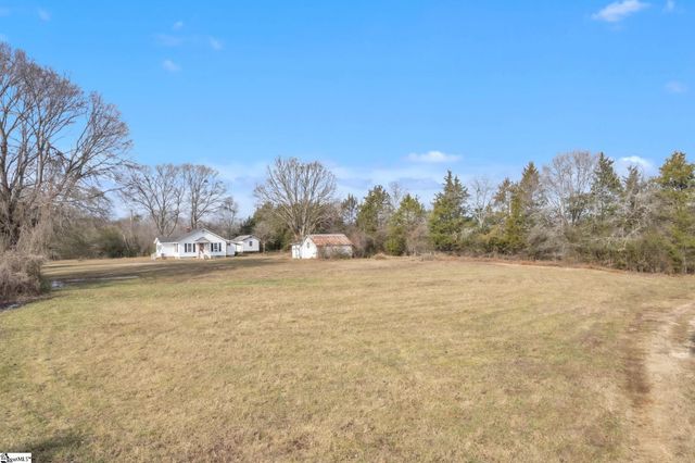 2301 Sj Workman Highway, Woodruff, SC 29388