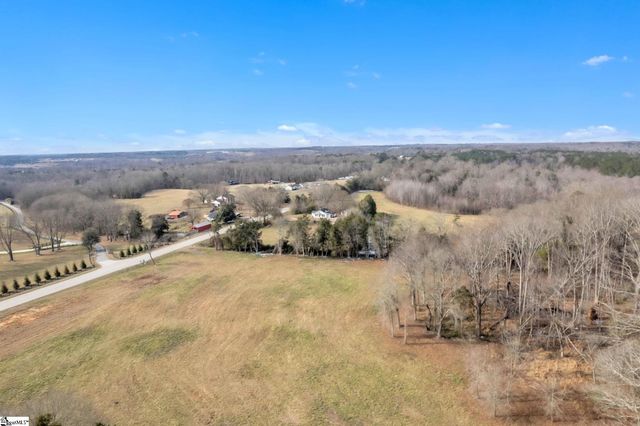 2301 Sj Workman Highway, Woodruff, SC 29388