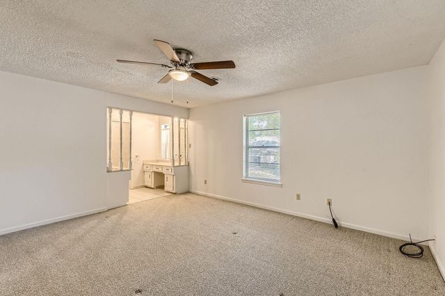 19527 Enchanted Oaks Drive, Spring, TX 77388