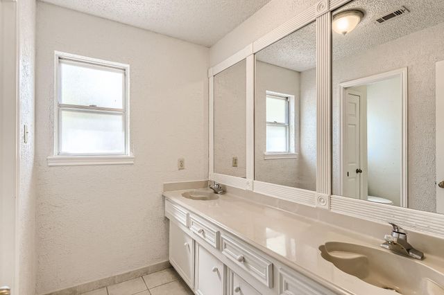 19527 Enchanted Oaks Drive, Spring, TX 77388