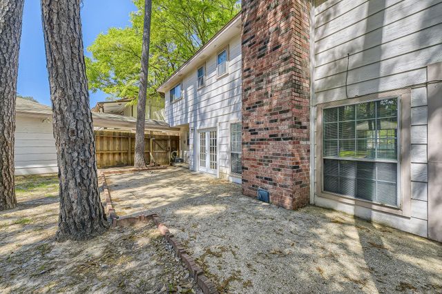 19527 Enchanted Oaks Drive, Spring, TX 77388
