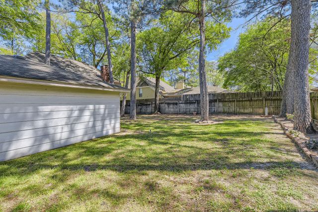 19527 Enchanted Oaks Drive, Spring, TX 77388