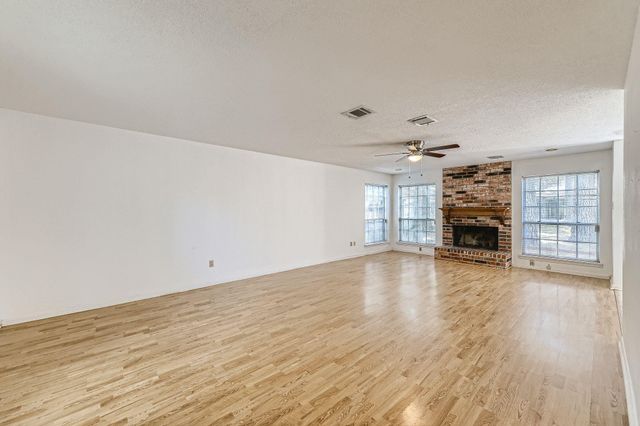 19527 Enchanted Oaks Drive, Spring, TX 77388