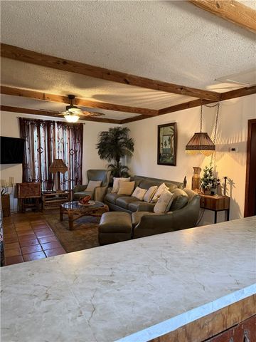 413 Valerie St, Corpus Christi, TX 78418