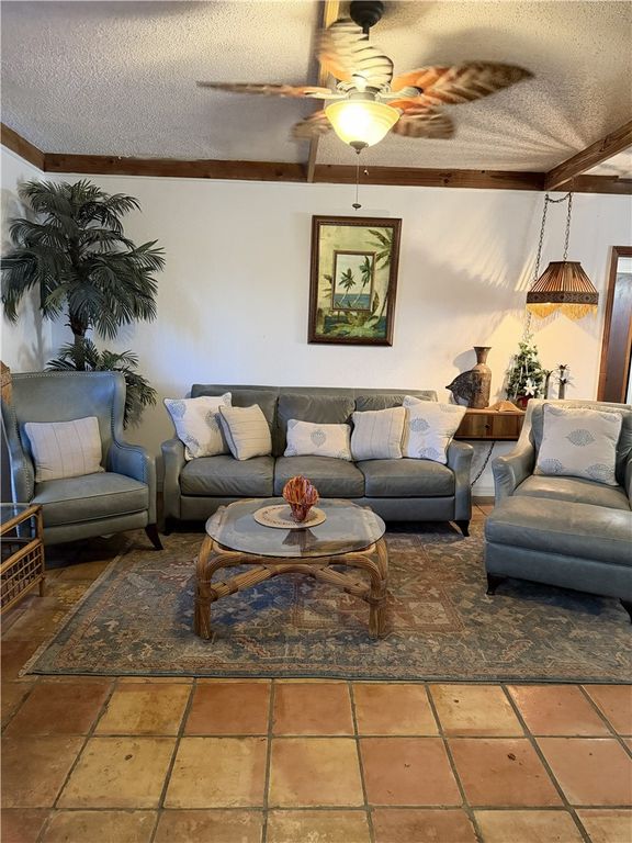 413 Valerie St, Corpus Christi, TX 78418 — photo 4