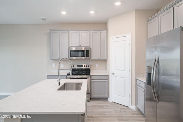 411 BORACAY Circle, St. Johns, FL 32259