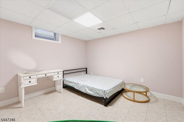 5 Old Bridge Rd, Cedar Grove Twp., NJ 07009