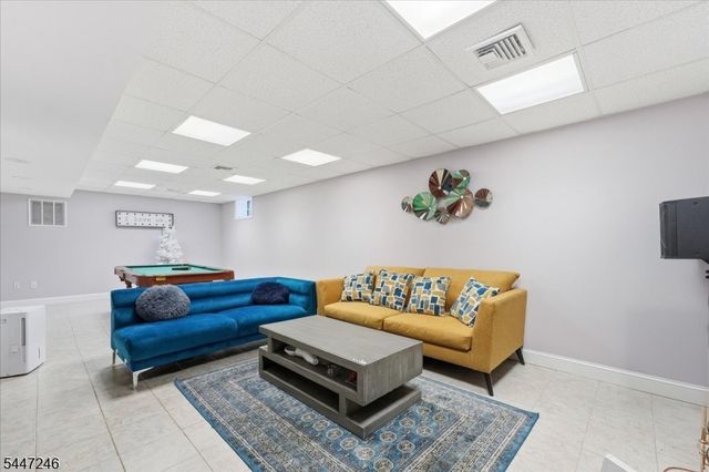 5 Old Bridge Rd, Cedar Grove Twp., NJ 07009