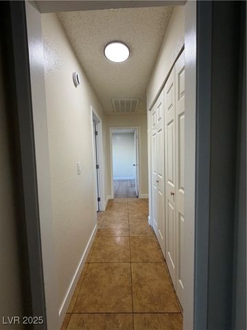 7006 Cheerful Circle, Las Vegas, NV 89147