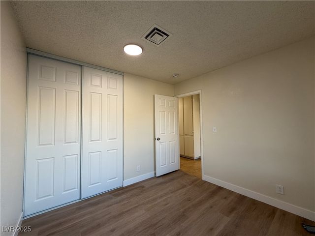 7006 Cheerful Circle, Las Vegas, NV 89147