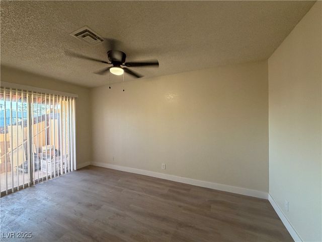 7006 Cheerful Circle, Las Vegas, NV 89147