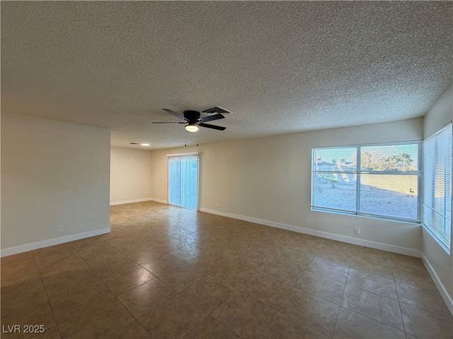 7006 Cheerful Circle, Las Vegas, NV 89147