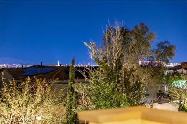 12125 Vista Linda Avenue, Las Vegas, NV 89138