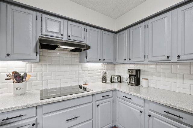 4017 Cherryhill Court, Arlington, TX 76016