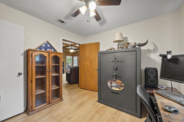 4017 Cherryhill Court, Arlington, TX 76016