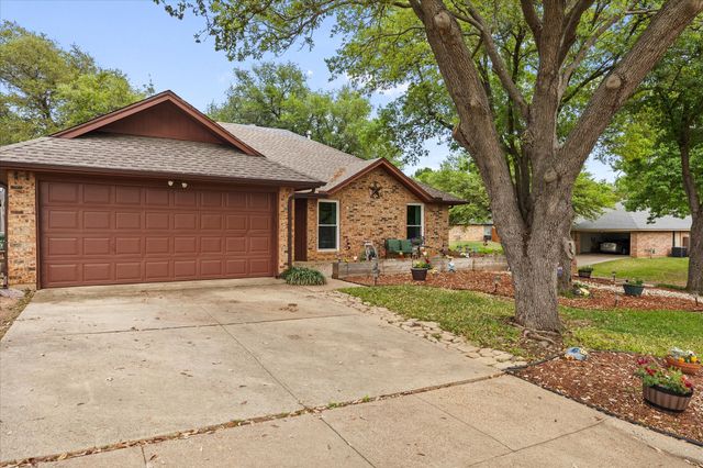 4017 Cherryhill Court, Arlington, TX 76016