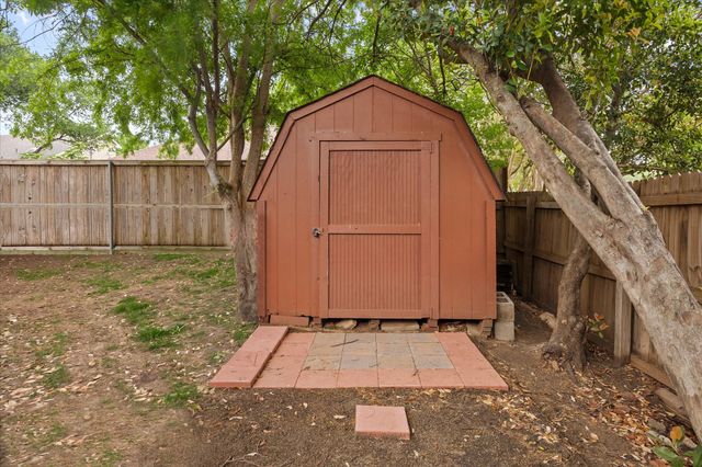 4017 Cherryhill Court, Arlington, TX 76016