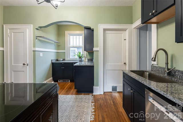 164 Dorchester Avenue, Asheville, NC 28806