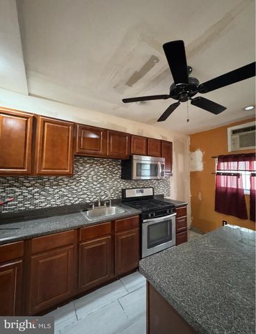 639 PIERCE ST, Philadelphia, PA 19148
