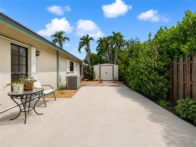 13341 SW 114th Pl, Miami, FL 33176