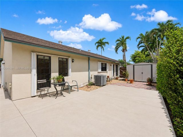 13341 SW 114th Pl, Miami, FL 33176