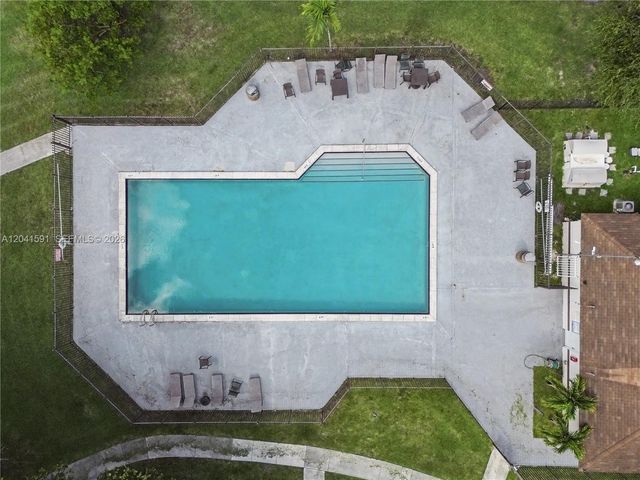 13341 SW 114th Pl, Miami, FL 33176