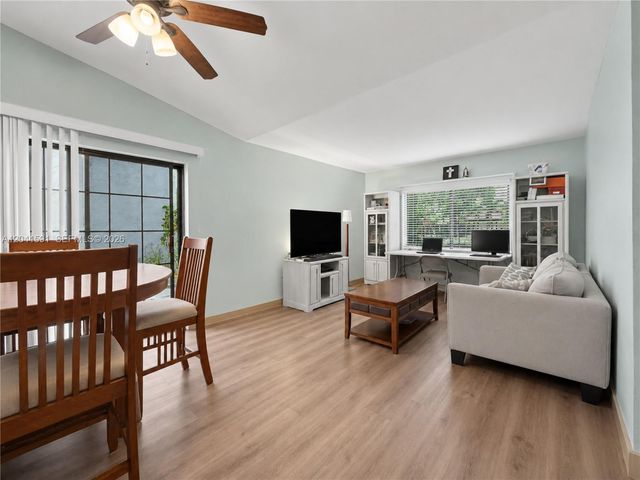 13341 SW 114th Pl, Miami, FL 33176