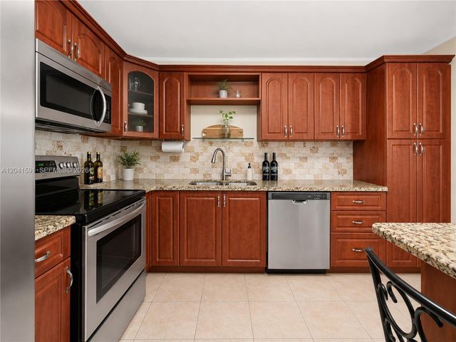 13341 SW 114th Pl, Miami, FL 33176