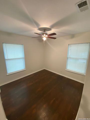 209 REDROCK DR, San Antonio, TX 78213