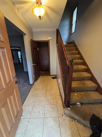 423 E 144th Street, Dolton, IL 60419