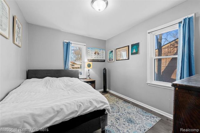 37205 Bendix Street, Wayne, MI 48184