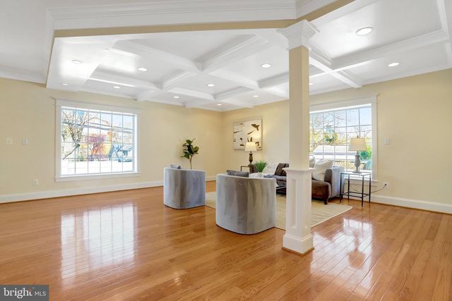 639 23RD ST S, Arlington, VA 22202