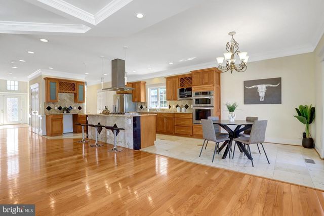 639 23RD ST S, Arlington, VA 22202