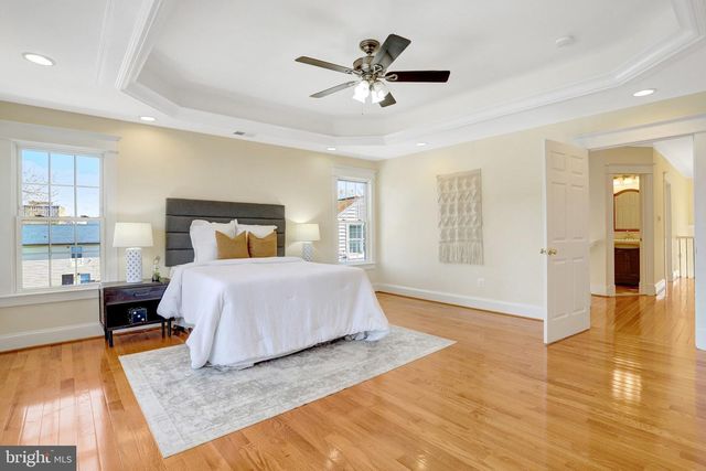 639 23RD ST S, Arlington, VA 22202