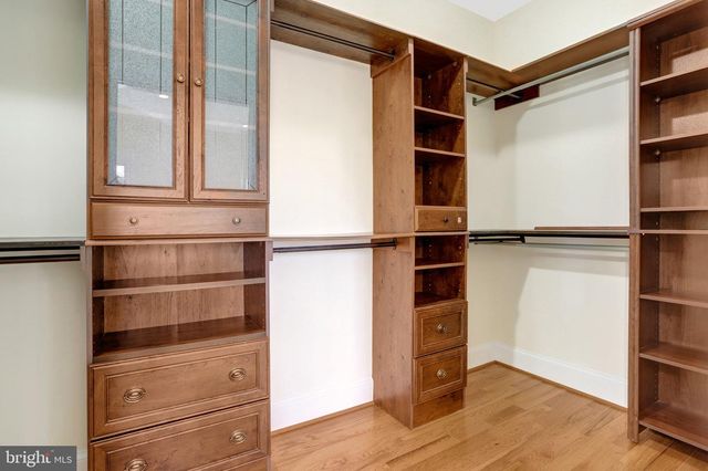 639 23RD ST S, Arlington, VA 22202