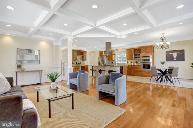 639 23RD ST S, Arlington, VA 22202