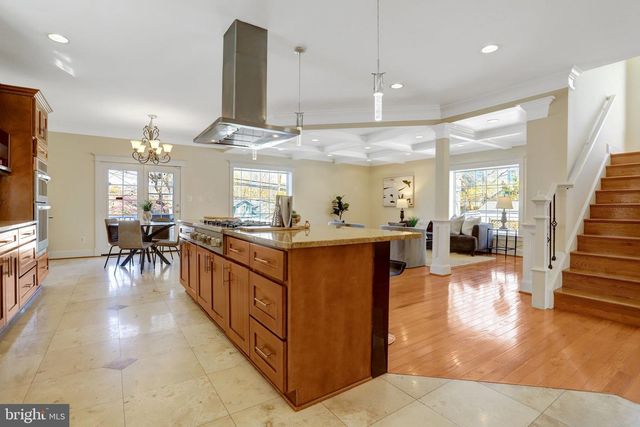 639 23RD ST S, Arlington, VA 22202