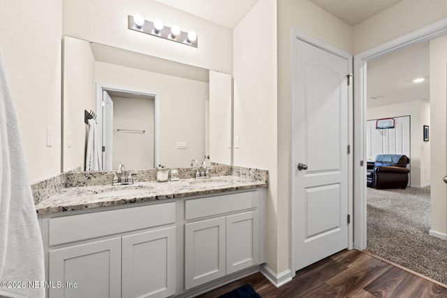 2649 OAK STREAM Drive, Green Cove Springs, FL 32043