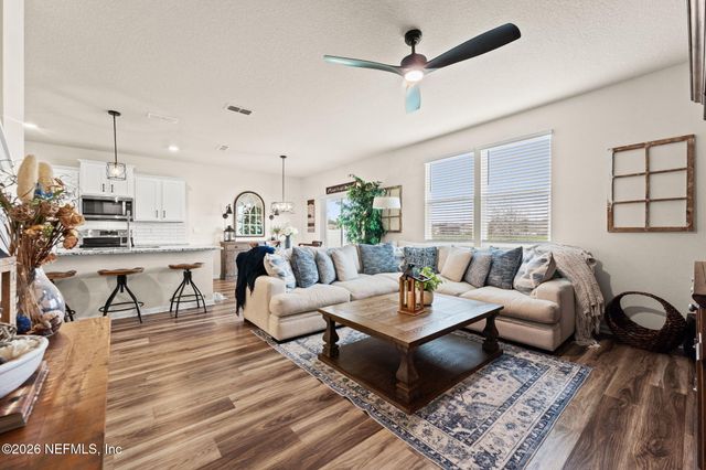 2649 OAK STREAM Drive, Green Cove Springs, FL 32043