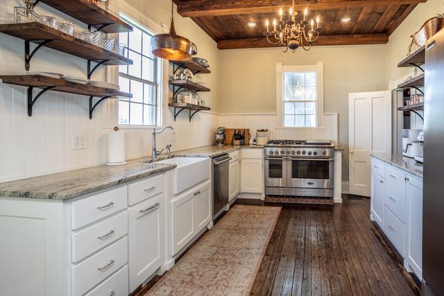 5217 W Fm 922, Valley View, TX 76272