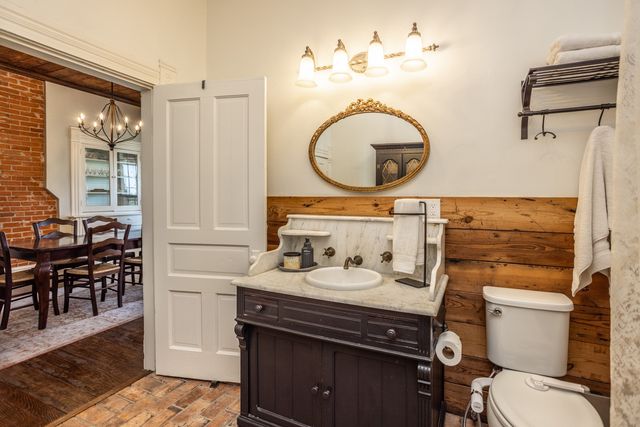 5217 W Fm 922, Valley View, TX 76272