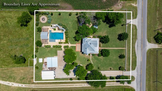 5217 W Fm 922, Valley View, TX 76272