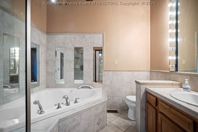 2067 Smith Road, Charleston, WV 25314