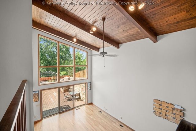 2067 Smith Road, Charleston, WV 25314