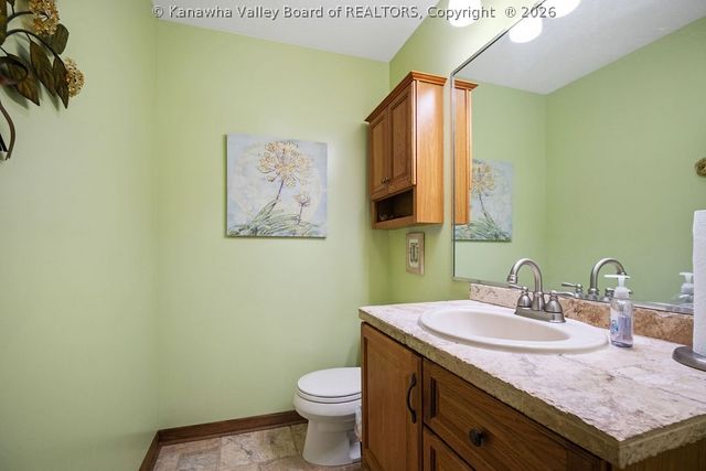 2067 Smith Road, Charleston, WV 25314
