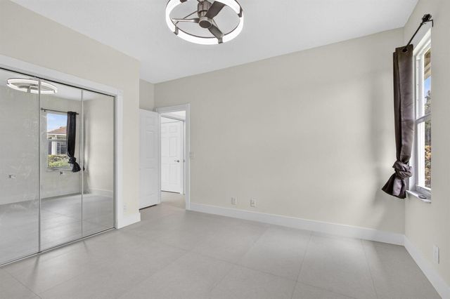 8030 Woodsmuir Drive, Palm Beach Gardens, FL 33412