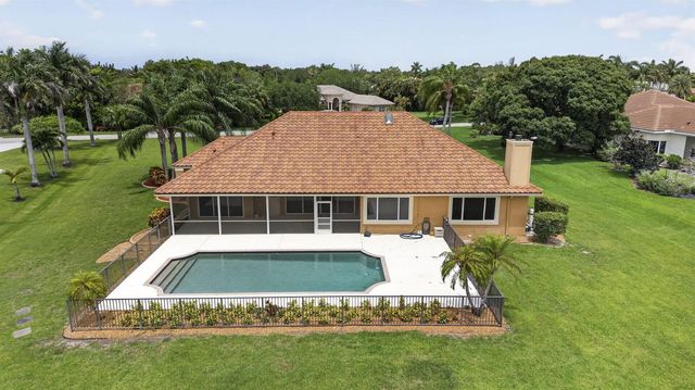 8030 Woodsmuir Drive, Palm Beach Gardens, FL 33412